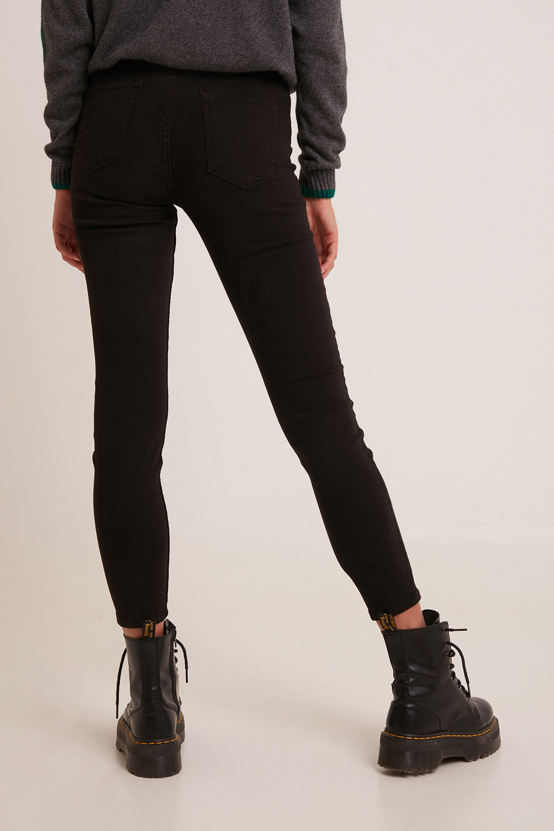 HIGH WAIST SKINNY JEANS