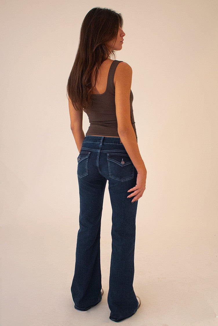 LOW WAIST FLARED JEANS