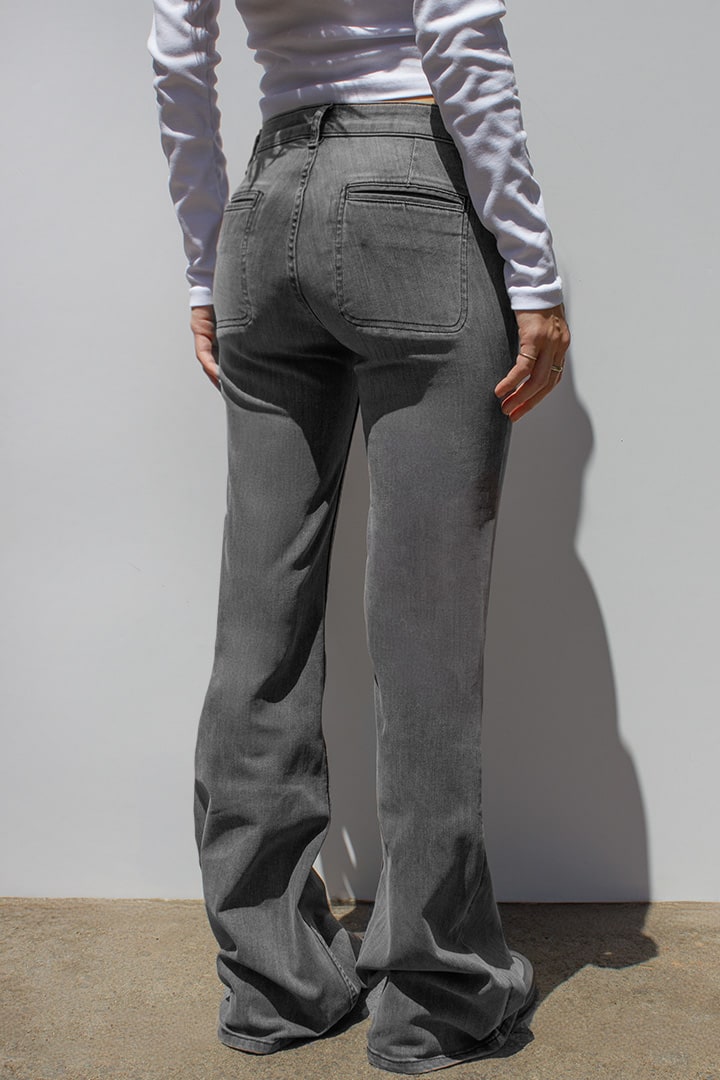 FLARE JEANS WITH FRONT POCKET