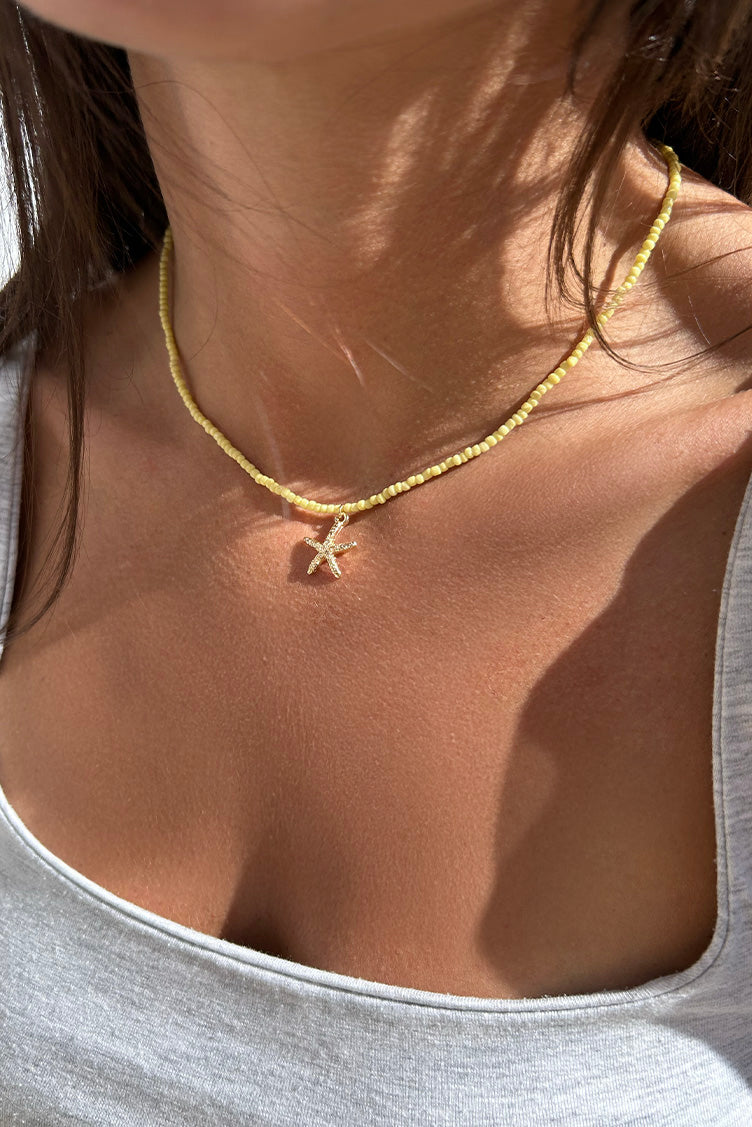 GOLD STAR NECKLACE