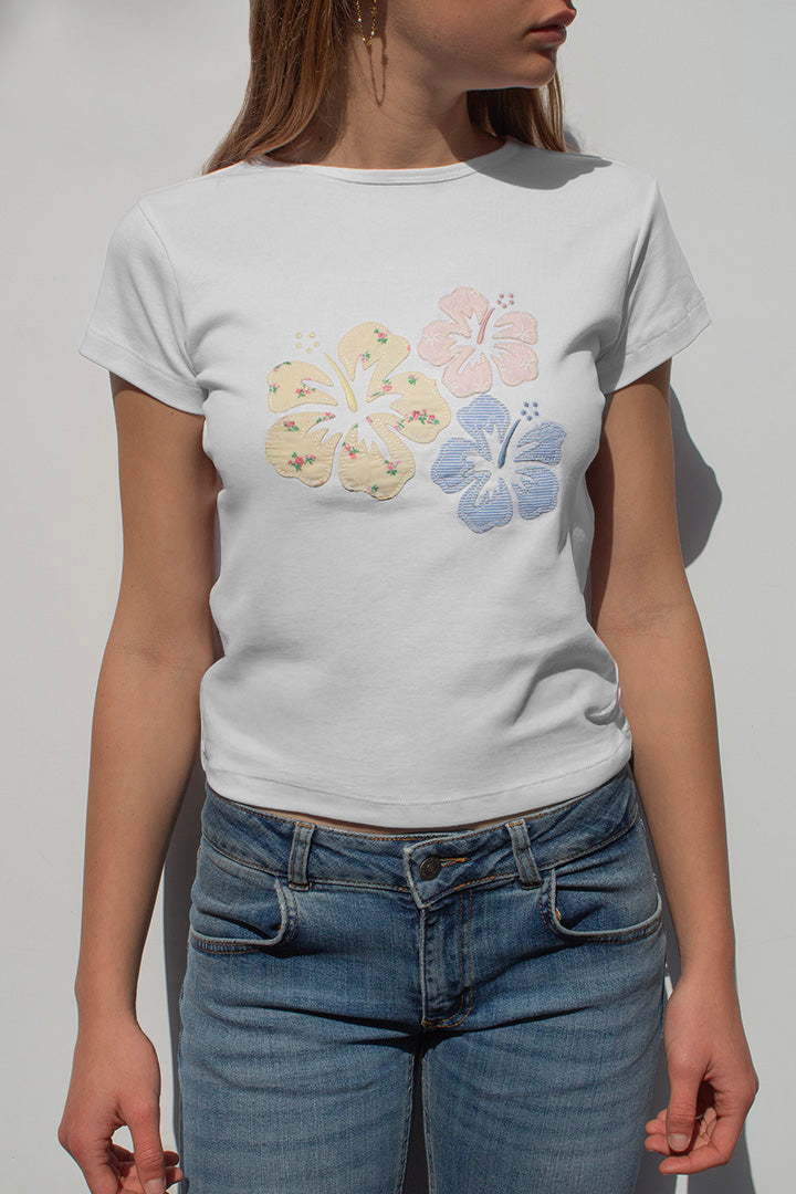 FLOWERS PATCH T-SHIRT
