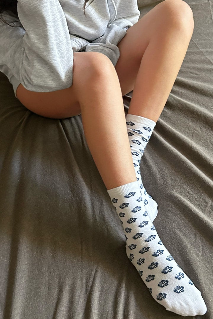 ALL OVER FLOWERS SOCKS