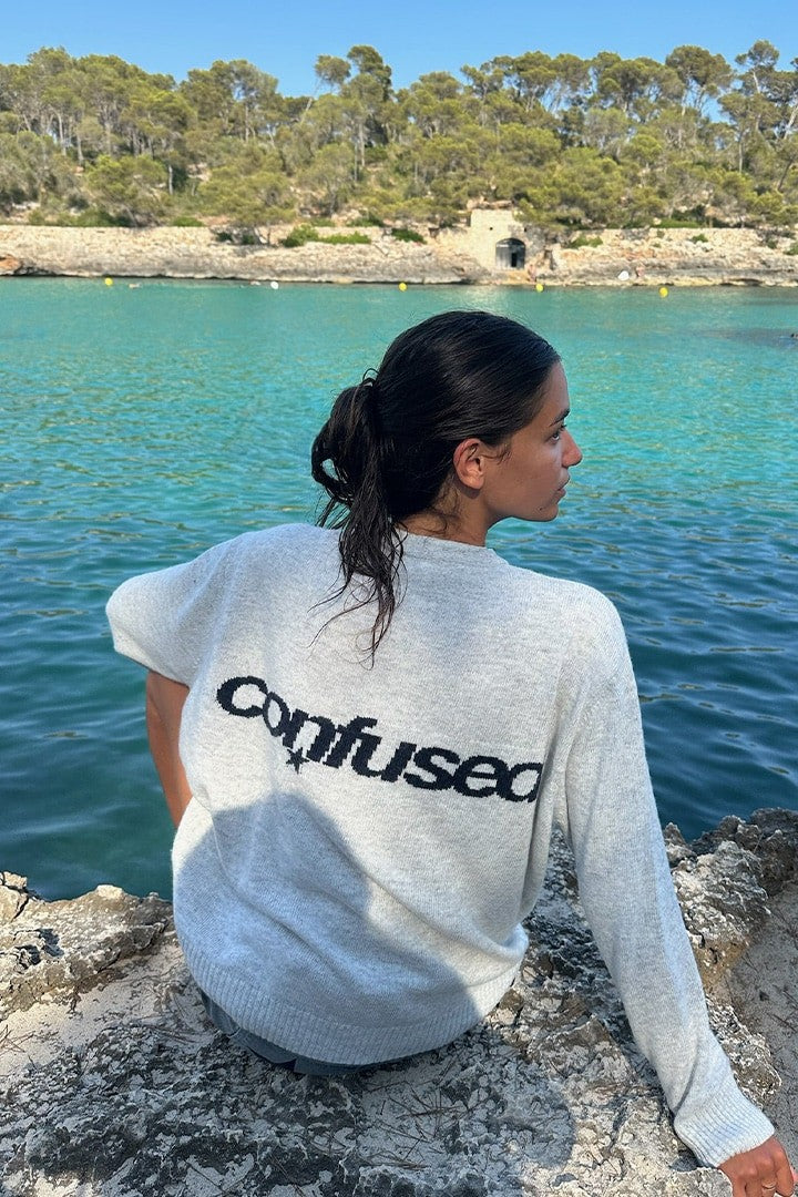 CONFUSED SWEATER