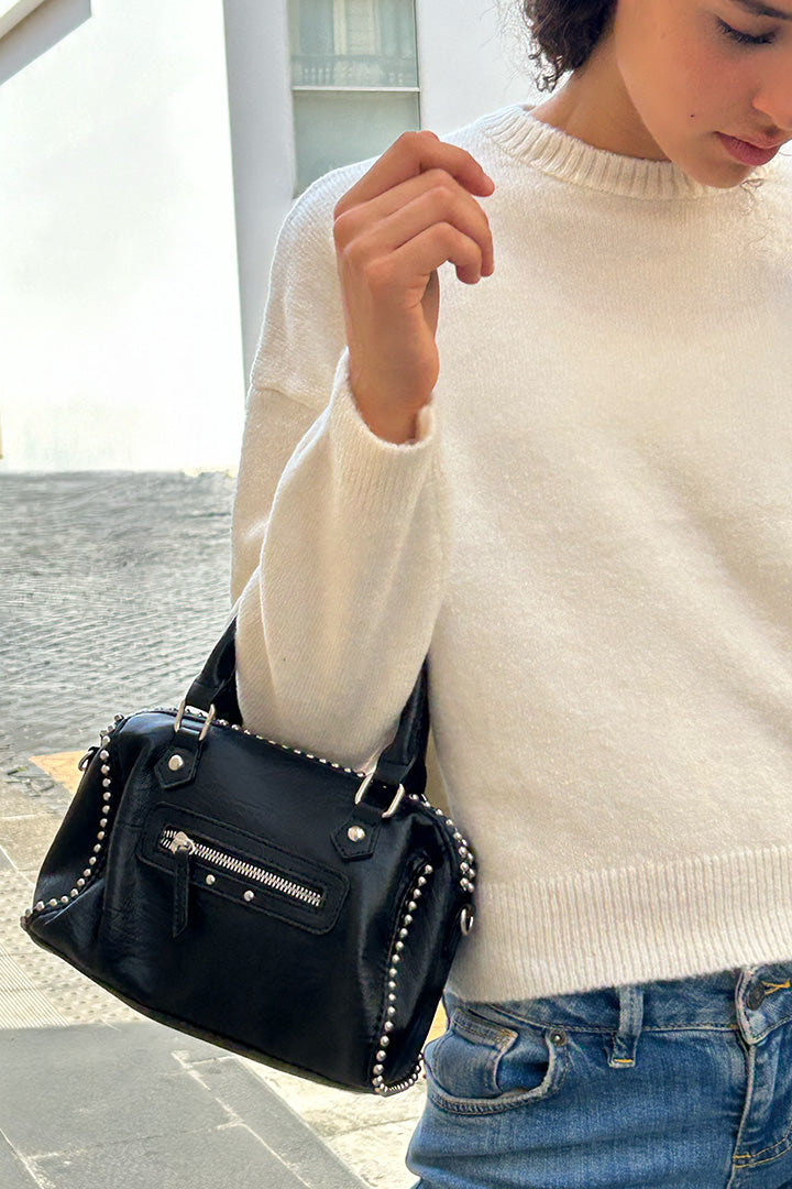 BLACK LEATHER STUDDED BAG