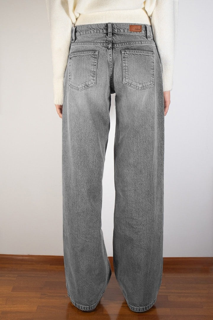 LOW WAIST JEANS