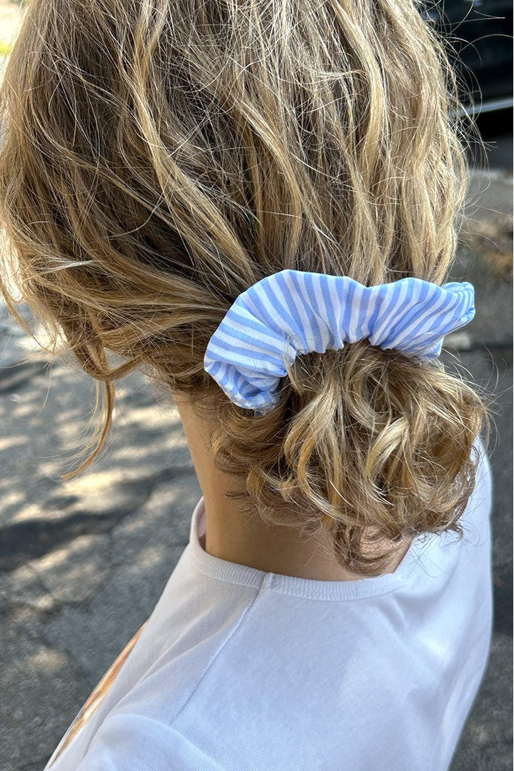 HAIR SCRUNCHIE